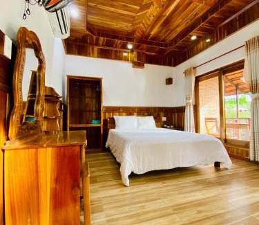 Ong Lang Casa | ღ Y Nghia at Ong Lang Beach ღ Coastal Haven with Home Cooked Bungalows ღ