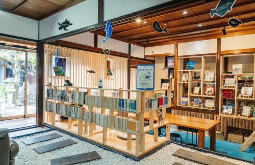 Sanuki Casa | うみの図書館