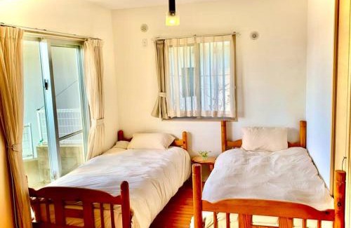 Okinawa Apartamento | お子様連れ&動物好き大歓迎!産みたての卵を収穫体験できる宿