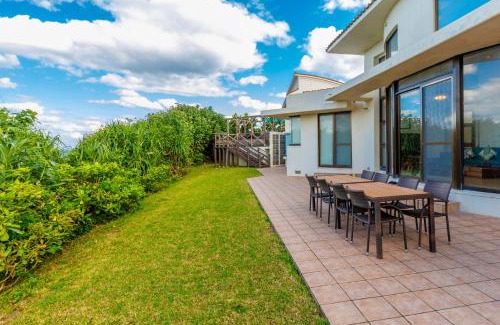 Sakiyama Villa | オーシャンビュー BBQ可能 最大15名 3寝室3バスルーム Nalu Mele Resort