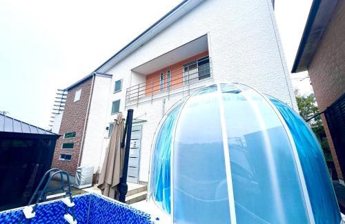 Shirahama Apartamento | バブルハウス付き!白良浜徒歩10分!プール付き!BBQ雨でも可能!貸切!浅築5LDk