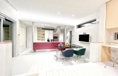Shirahama Apartamento | バブルハウス付き!白良浜徒歩10分!プール付き!BBQ雨でも可能!貸切!浅築5LDk