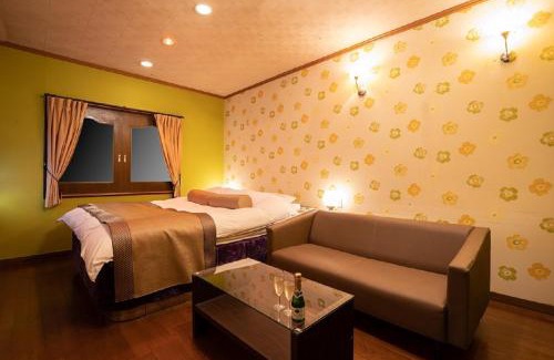 Kani Hotel | プレゼントホテル チャペルガーデン 可児 ー大人専用ー