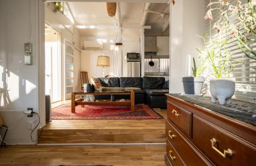 Yokosuka Casa | ペット可 撮影商用利用可 The Cabin Ashina 富士山と海を望むヴィンテージ平屋一棟貸し南葉山