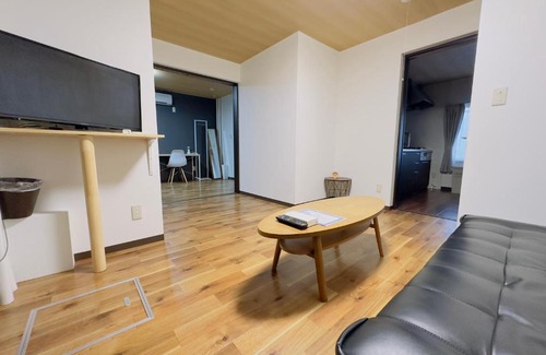 Shiroishi Apartamento | リノベーション済み室内新築 Service Apartment Sapporoザ・ハウス4LDK86㎡