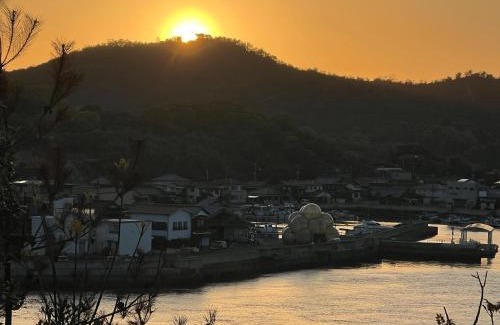 Naoshima-cho Casa | 一日限定一組の古民家の宿なんでもん