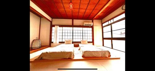Shimoda Casa | 三丁庵ゲストハウス 水質AAビーチまで徒歩15分ペリーロードまで徒歩5分最高なロケーション 下田を遊び尽くせるゲストハウス 無料駐車場もありますJapanese old style guest house that 2 minutes walk to Perry Road 15ninutes walk to Nabeta beach