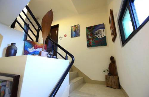 Ji'an Casa | 三匠獨棟庭園別墅 1歡唱烤肉打牌 -僅包棟 2聰明包棟-依人數提供床位及房間數 3寵物友善 4近夜市