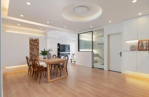 Wantiguan Apartamento | 上海Hui民宿 法租界 武康大楼 龙华寺 外滩滨江 超大豪华三房