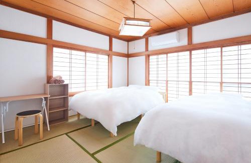 Nikko Casa | 世界遺産と東武日光駅に近い 全内装 3階まで階段あり 駐車場 子供不可