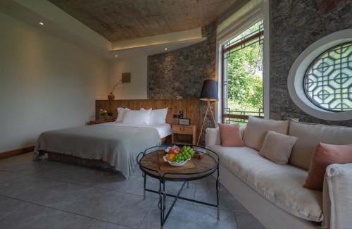 Mofenglin Hotel | 兴义市田景宜色客栈