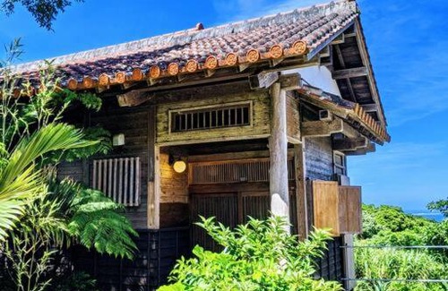 Motobu Casa | 【別邸 山猫】やんばるの隠れ家宿-１組限定