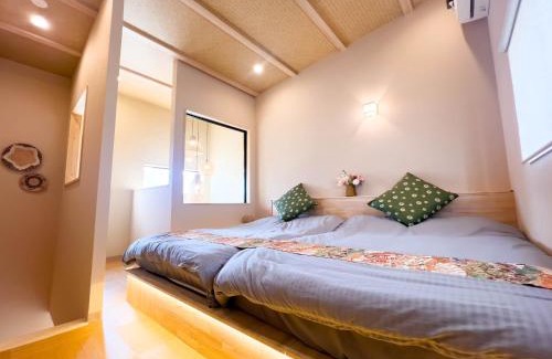 Nishi Villa | 千代崎 椿牡丹
