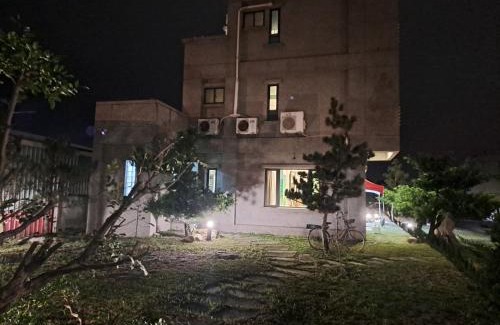 Ji'an Casa | 南海凱歌民宿獨棟庭園別墅 1烤肉打牌歡唱 2寵物友善 3聰明包棟-依人數提供相對應床位及房間數4近市區東大夜市