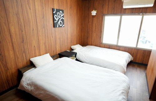 Kosai Apartamento | 古民家一棟貸子犬と画家みんなの家