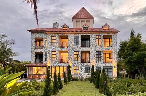 Chenggong Casa | 台東 奧麗雅安莊園 Chateau de olea
