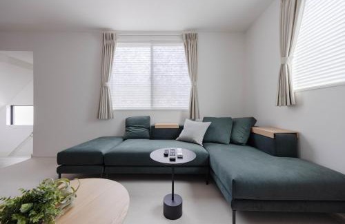 Hatagaya Casa | 四季の宿 新築一軒家貸切 旗ヶ谷駅徒歩9分 新宿4分 静かで便利な住宅街 最大6名
