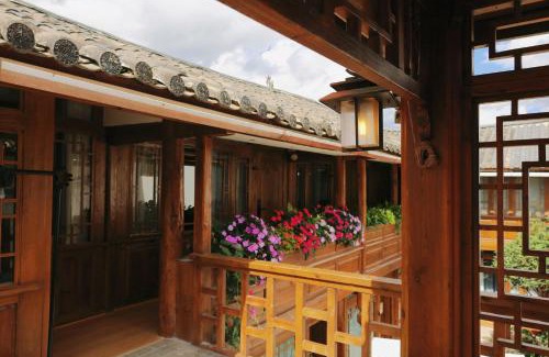 Dayan Old Town Casa | 夕露小榭星期六南门广场店XILUXIAOXIE Saturday