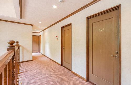 Ito Villa | 大室山の角