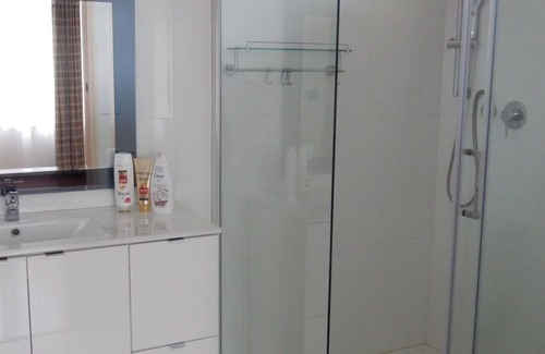 Glen Waverley Casa | 安静舒适的4房别墅 4 bedroom beautiful and cozy house