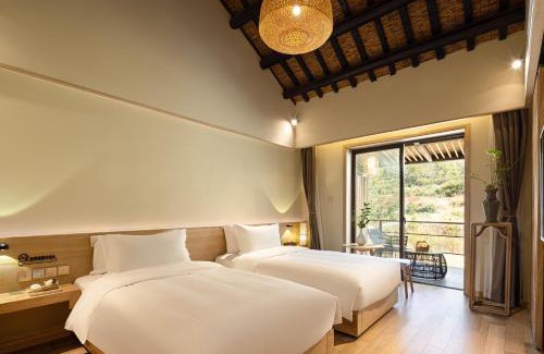 Yi County Cama Y Desayuno | 宏村塔川书院Hongcun Resort