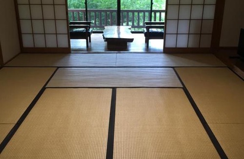 Yufuin Onsen Hotel | Sansou Syaranoki