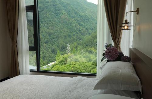 Wulingyuan Casa | 张家界喜屋民宿