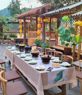 Wulingyuan Casa | 张家界竹奢民宿