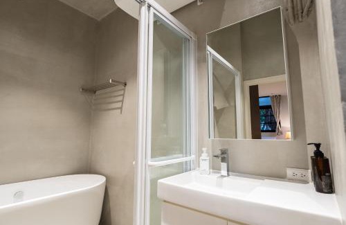 Sanchong Casa | 文坊 Wen Guest House