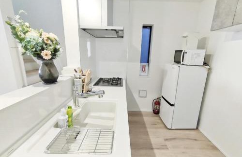 Nishiikebukuro Villa | 新宿2站 池袋全新独立3层别墅 3室1厅1浴室 最大8人 max 8P 车站7分钟 7mins to ST 银座 新宿 涉谷 池袋 东京直通
