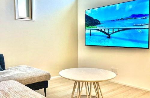Naha City Centre Villa | 新築オープン アーバンテラスナハ 最大6名 波の上ビーチ国際通り近く 3泊以上15offキャンペーン中