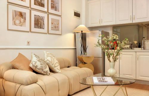 Songjiang Apartamento | 新美宿近地铁 巨幕投影 松江大学城商圈正核心 全新高端装修 适合2人入住 无线网络
