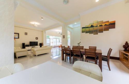 Yuchi Casa | 日月潭包棟20位日漫莊園