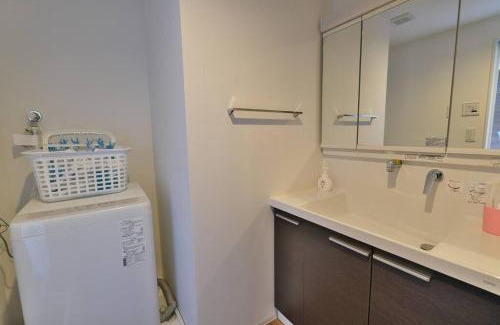Marunouchi Apartamento | 書斎でくつろぐスイートルーム