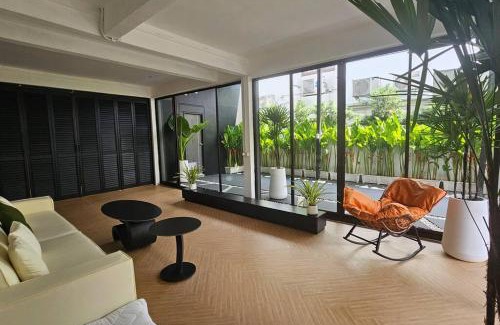 Asoke Villa | 曼谷市中心素坤逸四卧别墅-牛仔街附近
