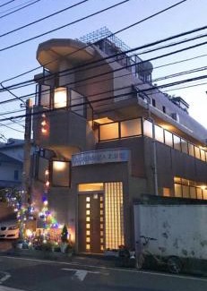 Shinjuku Apartamento | 桜の宿28 square meter king size bed with sofa bed, garden room102