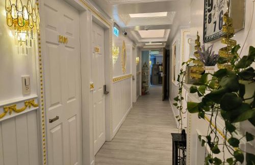 Ximending Hostal | 橙舍一館 TW Hostel I