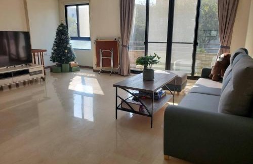 Anping Apartamento | 河畔暮光-安平包棟民宿-電動麻將ktv停車