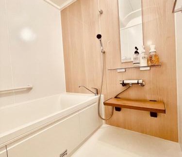 Ainan-cho Casa | 波止場の海まで徒歩30秒の宿ギョグンミニ"Gyogun Mini"