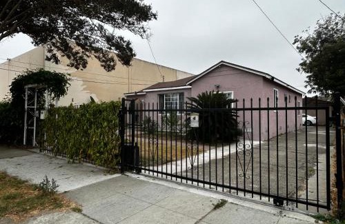 El Monte Casa | 洛杉矶东部花园式独立屋三室两卫