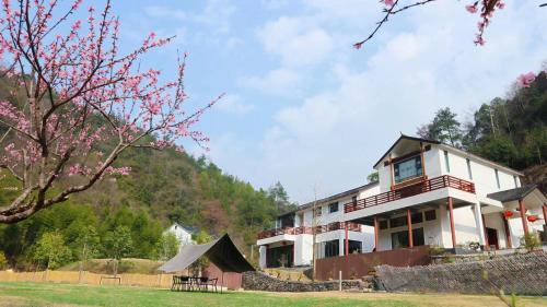 Chun'an Casa | 淳安千岛湖乡庐怡陌民宿