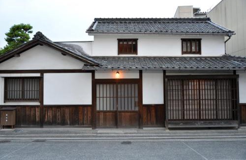 Kurashiki Casa | 滔々 御崎 町家の宿 toutou Onzaki Machiya no Yado