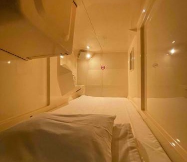 Setagaya Hotel | 男性専用サウナ&カプセル Men Only Capsule Room & Sauna, Bathhouse ミナミ下北沢 Minami Shimokitazawa