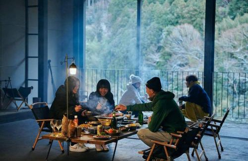 Otoyo Casa | 目の前が吉野川・雨天でも屋外体験ができる絶景の一軒家