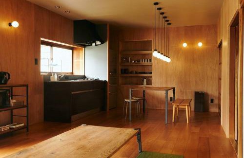 Otoyo Casa | 目の前が吉野川・雨天でも屋外体験ができる絶景の一軒家