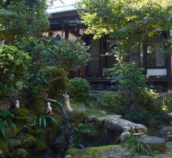 Arita Casa | 続異人館 ZOKU IJINKAN Guest House