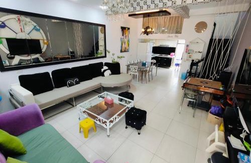 Luodong Casa | 羅東多倫多民宿 12位內包棟