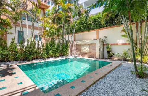 Jomtien Villa | 芭提雅市中心3卧泳池别墅,近海滩,网红悬崖餐厅,步行街