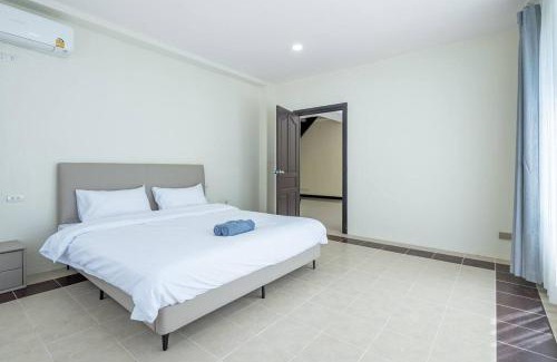 Jomtien Villa | 芭提雅市中心3卧泳池别墅,近海滩,网红悬崖餐厅,步行街