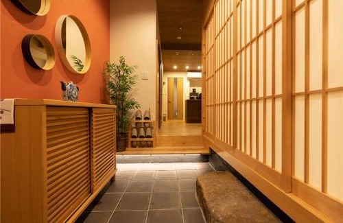 Central Kyoto Villa | 谷町君・星屋・秋の家
